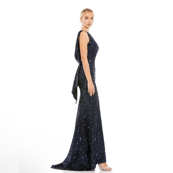 Cowl back boat neck sequined evening gown - Picture 3 of 5